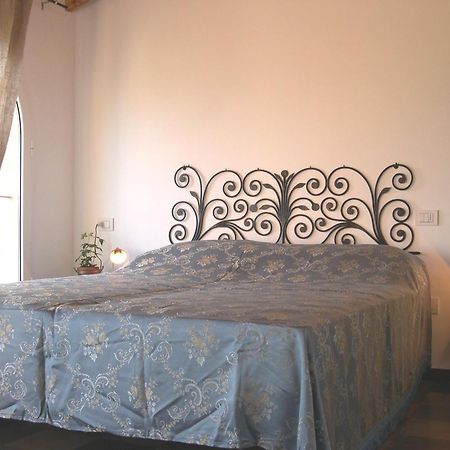 B&B Nelly G Carbuta Quarto foto